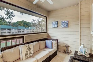 Smart TV - Beachfront Complex - 3 Pools -Tennis - Family Fun! (Hilton Head Island)