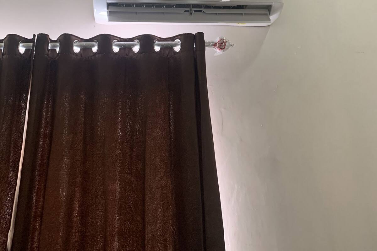 Standard Double Room | Desk, laptop workspace, free WiFi, bed sheets