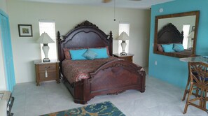 1 bedroom, in-room safe, WiFi, bed sheets