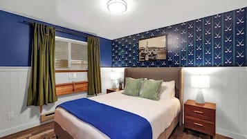 5 bedrooms, iron/ironing board