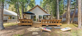 Evergreen · Golf Course Cabin! Pets, Bikes, Games, Firepit!