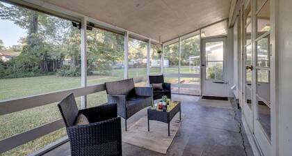 Central Monroe, Pet Friendly, Fiber Internet, Carport!