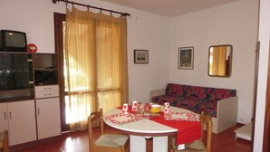 Apartment, 2 Bedrooms, Balcony, Garden View | Interior - Incredible Apartment With Private Garden - Beahost (San Michele al Tagliamento)