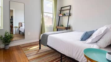 1 bedroom, in-room safe, desk, iron/ironing board