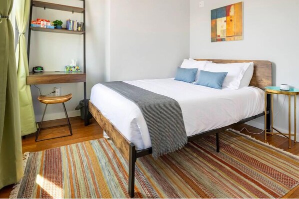 1 bedroom, in-room safe, desk, iron/ironing board
