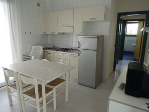 Interior - Great Flat Close to the Beach With Garden (San Michele al Tagliamento)