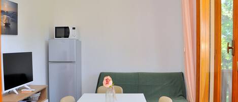 ๋ค์ด๋