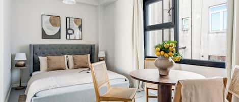 Studio, meerdere slaapkamers, terras | 1 slaapkamer