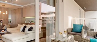 Lumina glamour 3 bedroom apartment