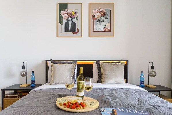 Exclusive Apartment | 2 bedrooms, hypo-allergenic bedding, individually decorated