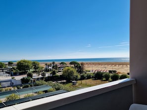 Apartment, 1 Bedroom, Balcony, Ocean View | Balcony