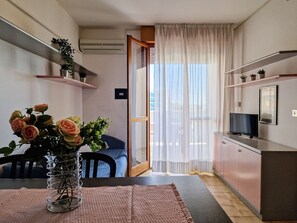 Appartement, 1 chambre, balcon, vue sur l’océan | Intérieur