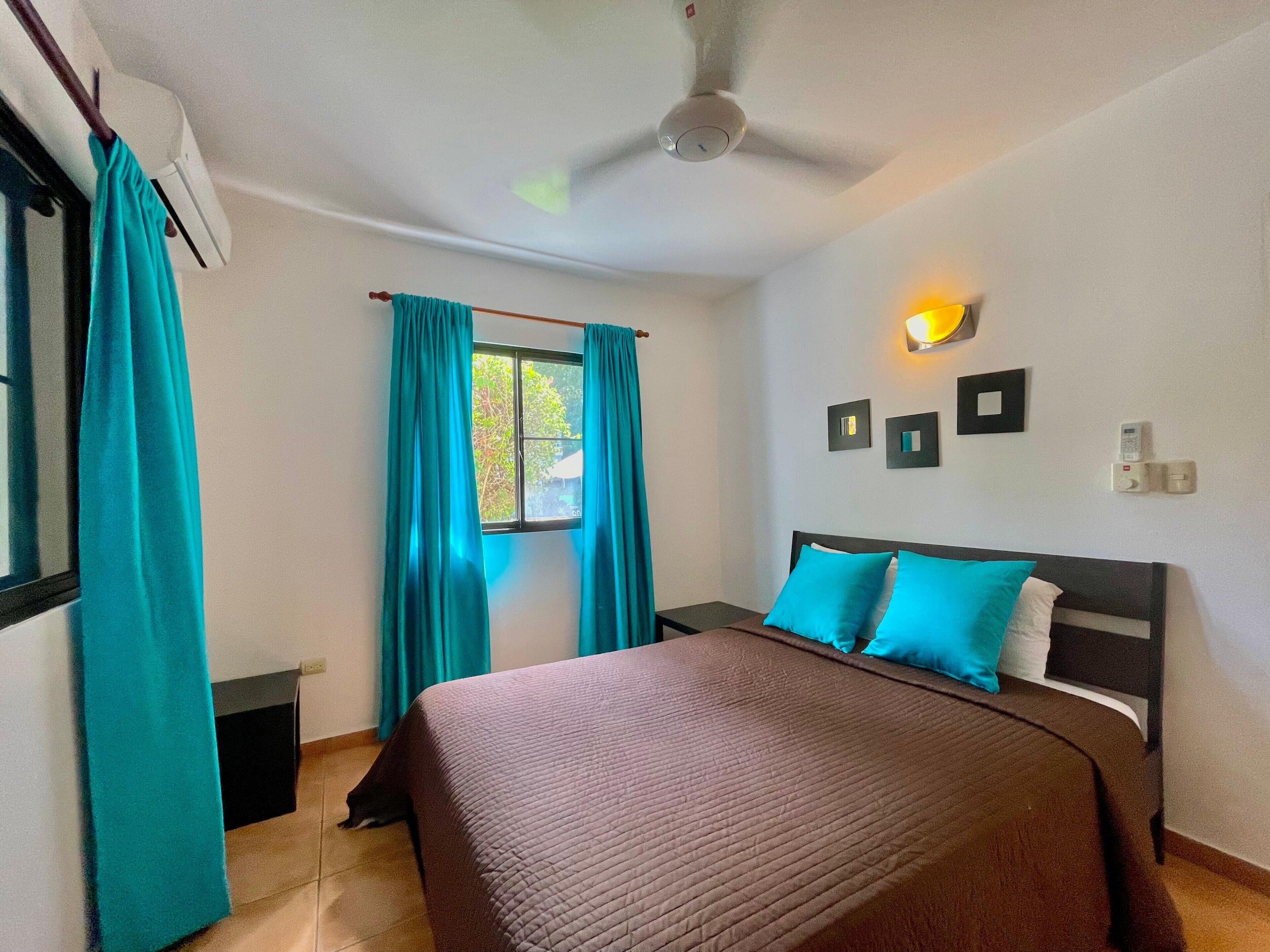 1 habitación y caja de seguridad en la habitación 