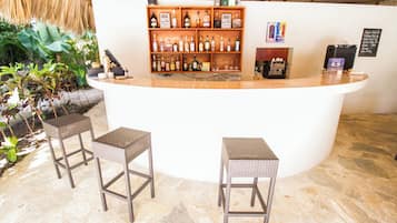 Bar (en la propiedad)
