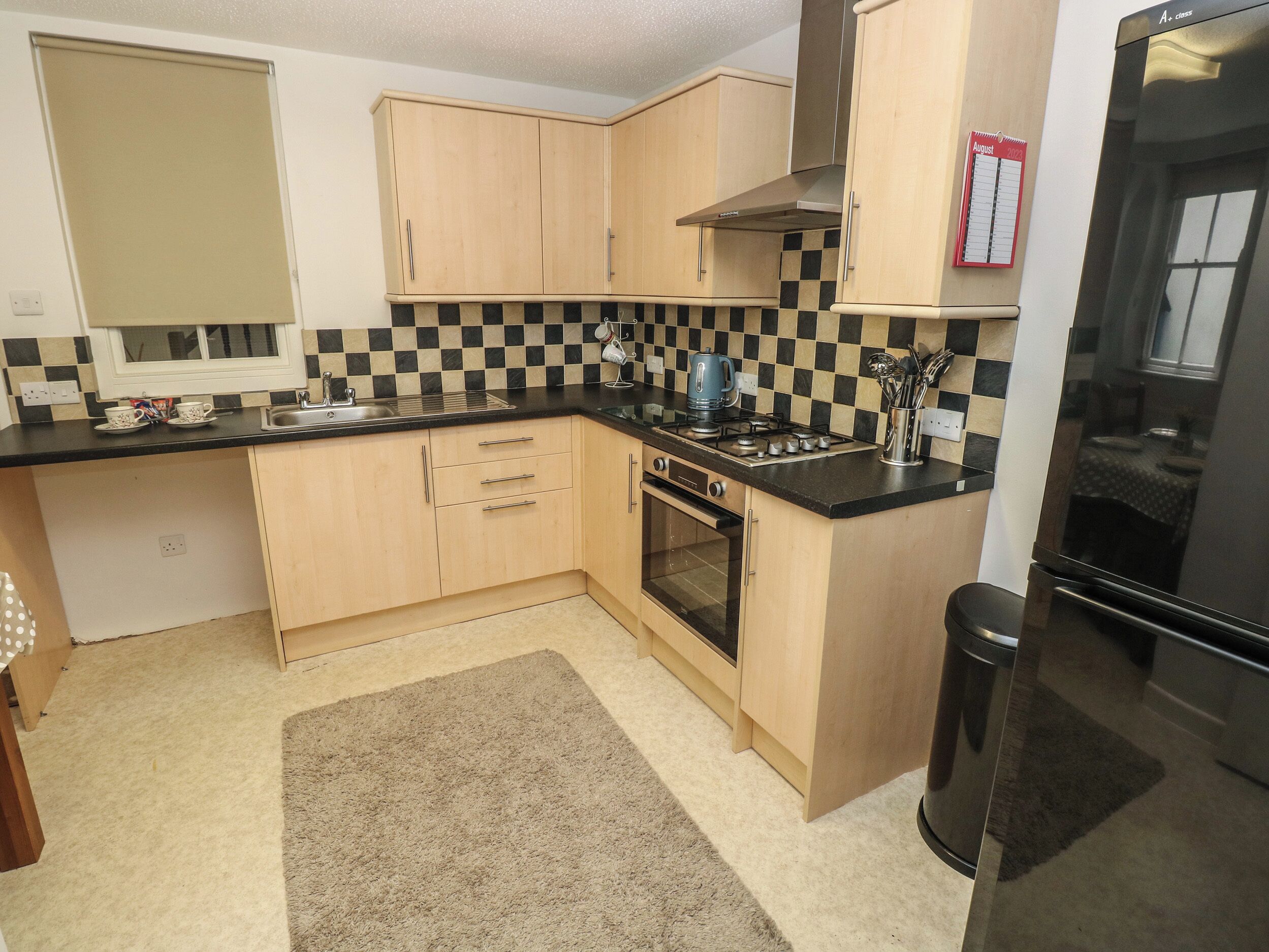 Dụng cụ nấu nướng/bát dĩa/dao nĩa 