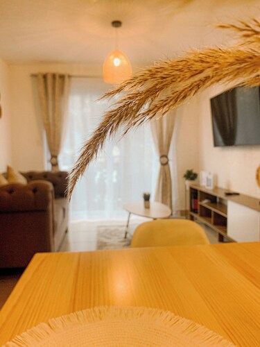 Fira Boho ¡apartamento a 5 min del parque central!