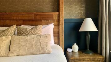 3 chambres, coffres-forts dans les chambres, bureau, Wi-Fi gratuit