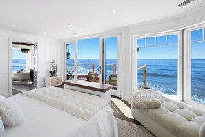 4 habitaciones, tabla de planchar con plancha, wifi y ropa de cama