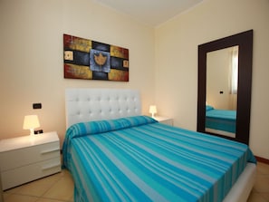 Apartment, 2 Bedrooms, Patio