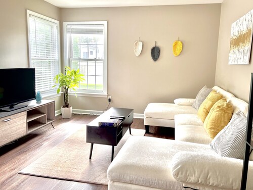 In-Law Suite in Rocky Hill with Private Entrance