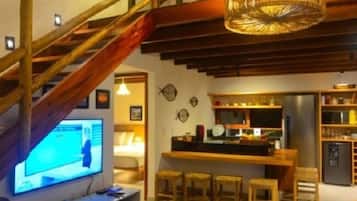 Superior Apartment | Dapur peribadi | Peti sejuk, ketuhar gelombang mikro, dapur, pengisar