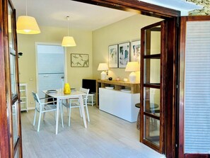 Villa - 3 sovrum - privat pool - utsikt mot trÀdgÄrden | Restauranger