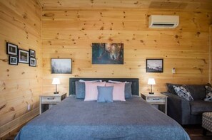 1 habitación, tabla de planchar con plancha, wifi gratis y ropa de cama 