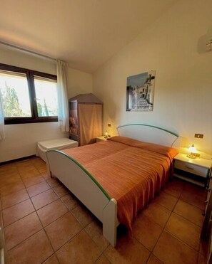 Villa, 3 Bedrooms, Private Pool, Garden View | 3 bedrooms - Charming Villa With Pool in Albarella (Rosolina)