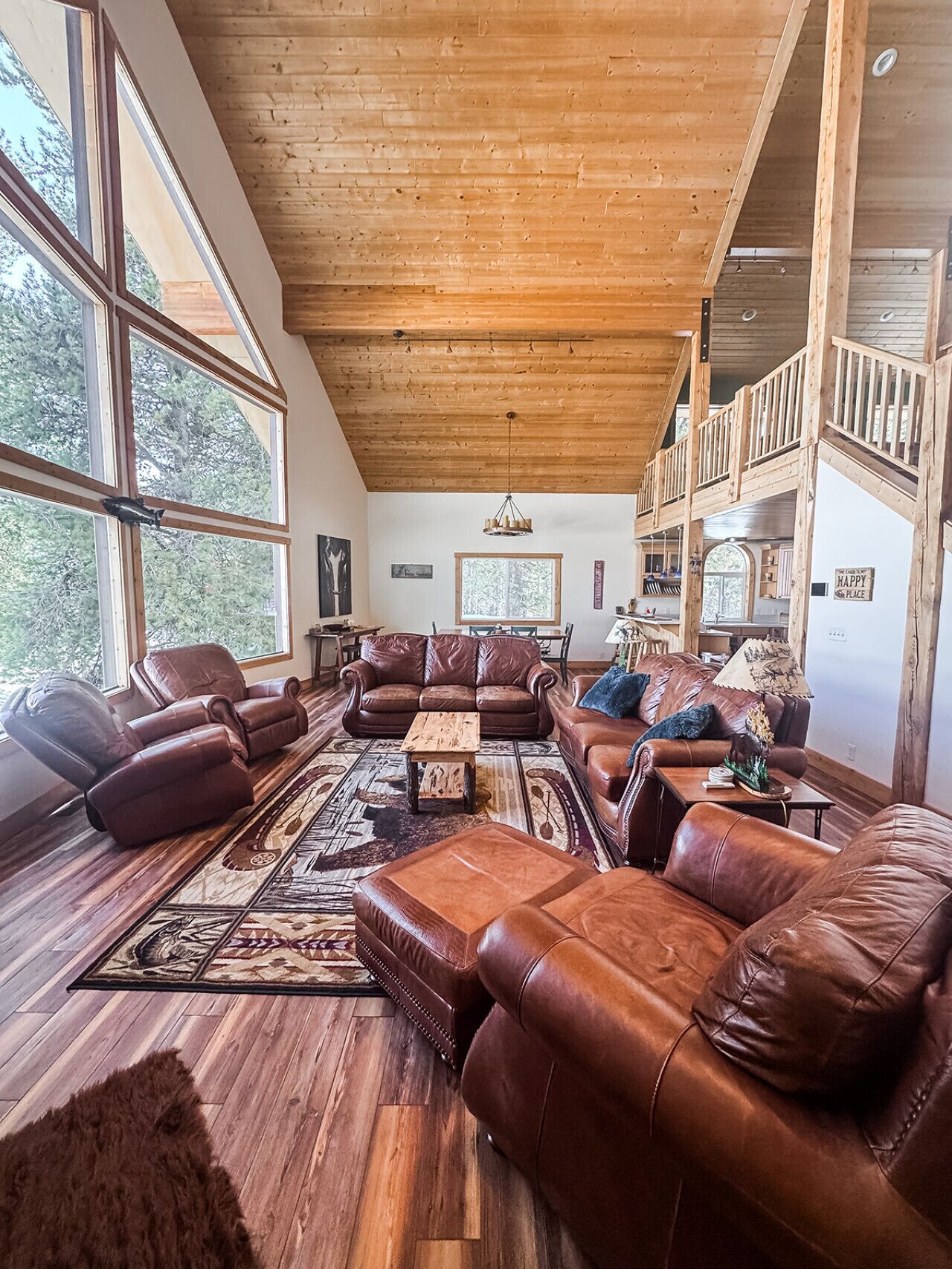 Smart TV, fireplace, video games