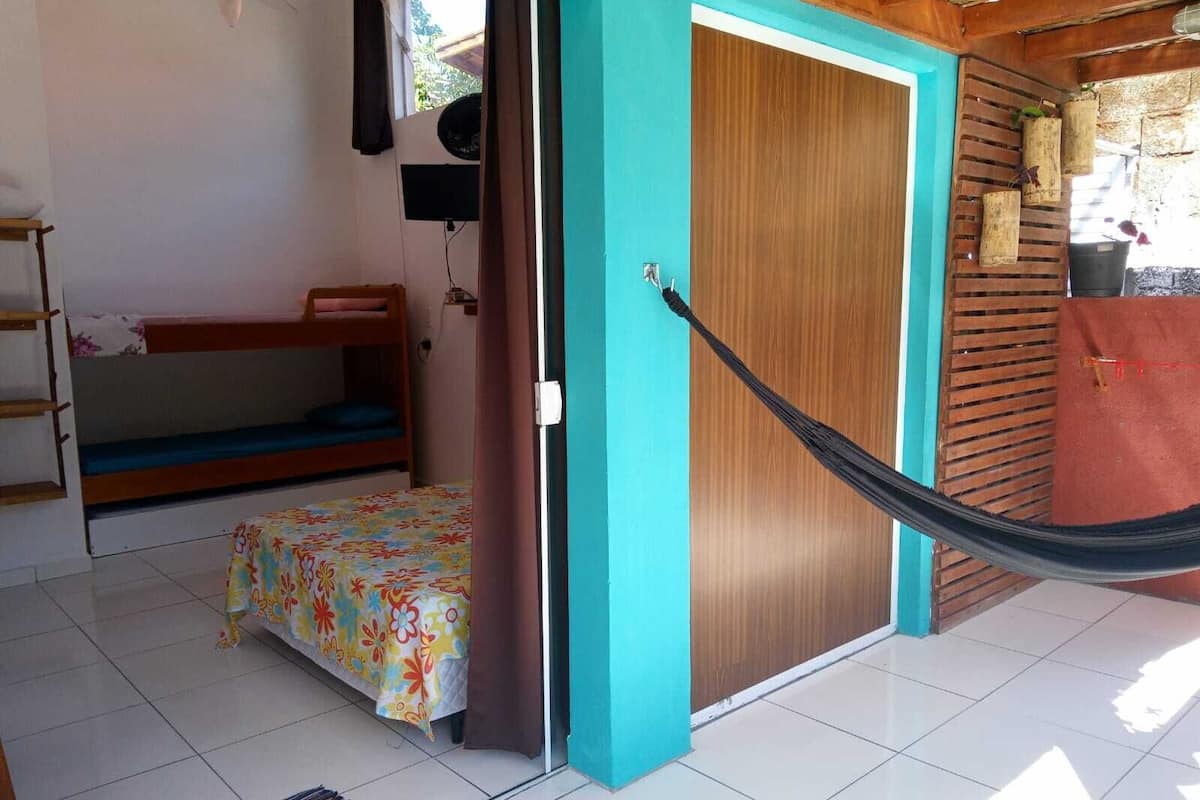 Loft família, 1 quarto, acessível | Área de estar