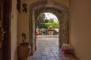Apartment, 1 Bedroom, Balcony, Garden View | Terrace/patio