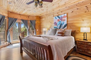 6 Schlafzimmer, Bügeleisen/Bügelbrett, Reisekinderbett, WLAN