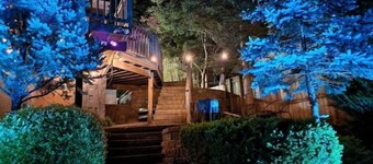 Starkey Lakefront Cottage