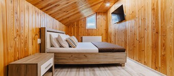 Zoo Adjacent Summit Flat By Brasov BnB