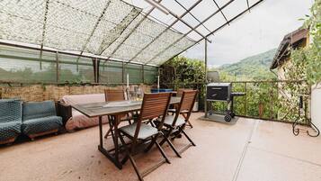 Apartment, 1 Bedroom, Smoking, Terrace | BBQ/picnic Area