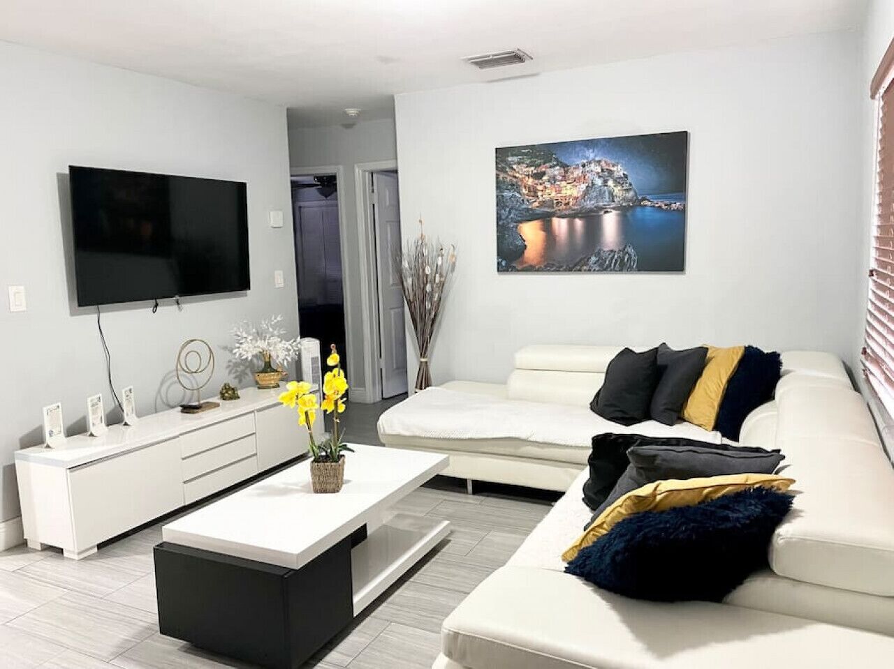 ⛱ GREAT LOCATION ⭐️ Downtown/Airport/South Beach ❤️