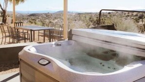 室外 SPA 浴池