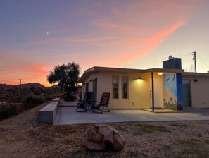 Exterior - Desert Star Retreat (Yucca Valley)