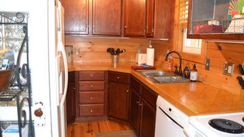 Mikrowelle, Ofen, Herdplatte, Geschirrspüler