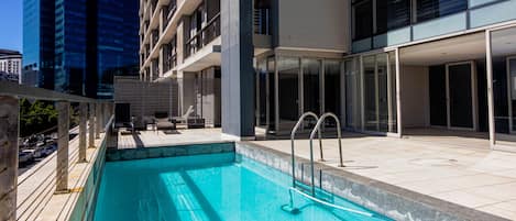 Estudio, 1 habitación, balcón, vistas a la ciudad | Piscina | Una piscina al aire libre