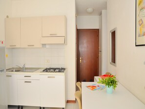 Apartment, 2 Schlafzimmer, Balkon | Innenbereich