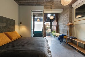 1 bedroom, desk, iron/ironing board, free WiFi - Open Concept Loft @ Nido Sky: Unit 9 (Medellin)