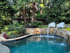 Piscine extérieure, piscine chauffée