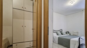 Apartment, 2 Bedrooms, Patio, Garden View