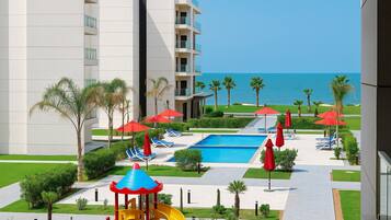 Chalet, 2 Bedrooms, Accessible, Smoking | Pool | Outdoor pool