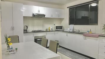 Departamento Elite | 2 habitaciones, ropa de cama de alta calidad y edredón