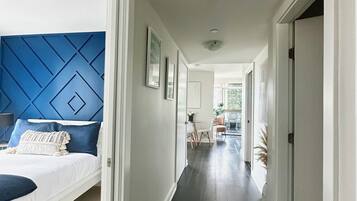2 bedrooms, in-room safe, iron/ironing board, free WiFi