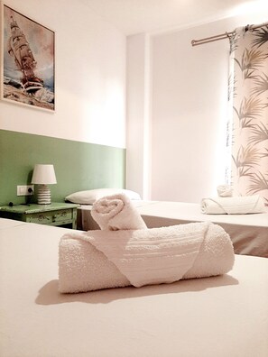 2 soverom, reiseseng for barn, wi-fi og sengetøy