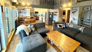 Unclassified image, 2 of 24, button - NEW to VRBO- LONG TERM Mountain Retreat - 2BR + LOFT Sleeps 6-8 (Silverthorne)