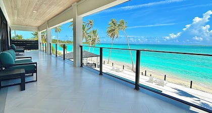 KPOW on the Beach - Brand New 5 bedroom Luxury Beachfront House!